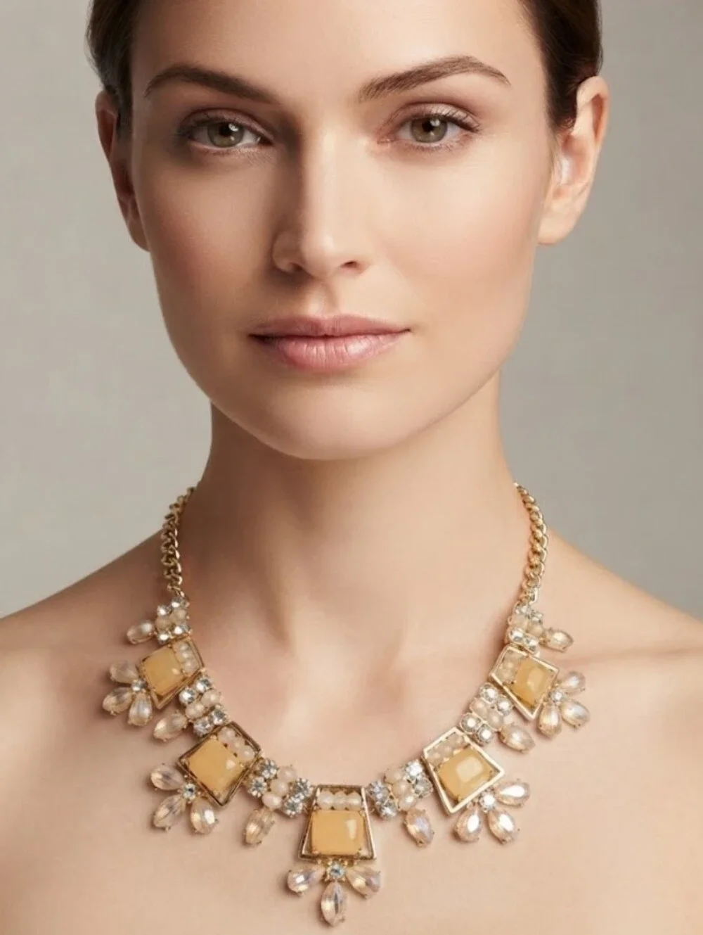 New Elegant Gold and Cream Statement Necklace - Women Jewelry - Picture 1 of 16
